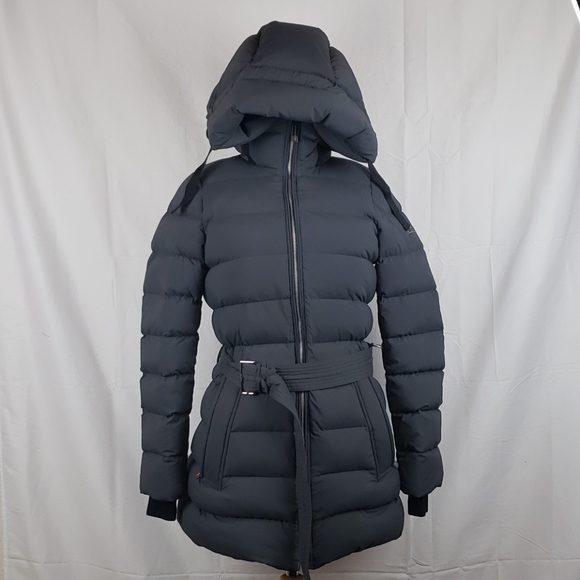Burberry Jackets & Blazers - Women burberry hoodied bubble coat size small